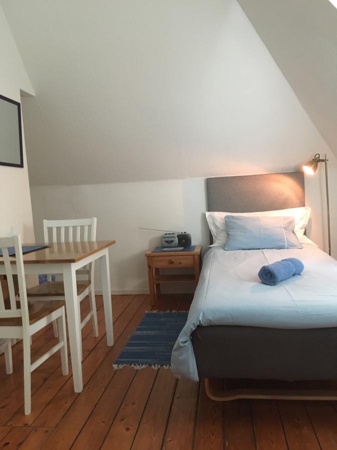 Bla Huset I *